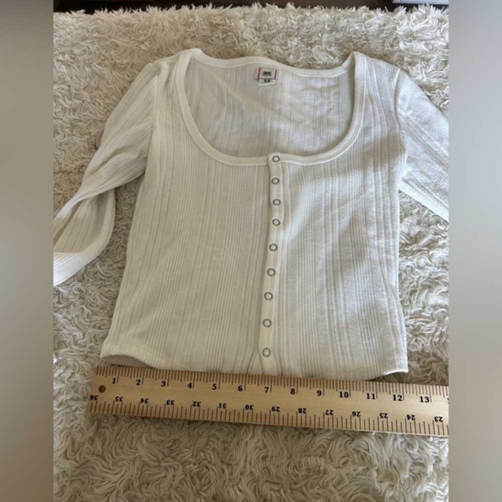 BDG Cream Ribbed Button-Up‎ Blouse - Picture 3 of 7